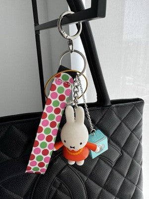 MIFFY SQUISHY SCENTED KEYCHAIN + CINNAMON ROLL / Unique Keychain & Bag Charm.