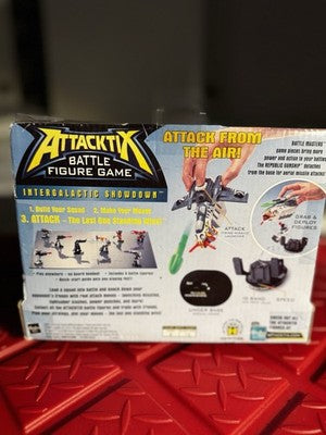 Star Wars Attacktix Figure Game REPUBLIC GUNSHIP CLONE PILOT Battle Masters 2006