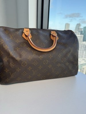 Louis Vuitton Monogram Leather Speedy 35 Boston Bag. As Is