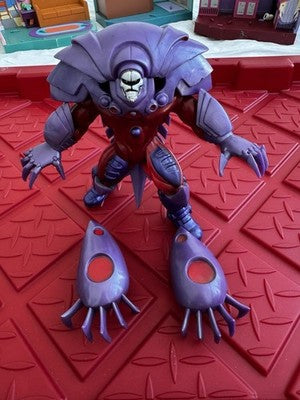 Marvel Figure - 1997 Onslaught - Toybiz Uncanny Xmen Comics Vtg