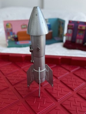 ASTRO ROCKET MECHANICAL BANK 1957 BERZAC CREATION VINTAGE METAL - NO KEY.