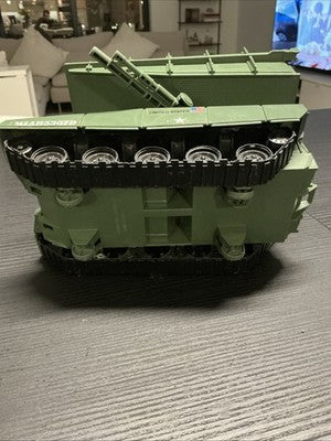 Vintage 1984 G.I. Joe Toss n' Cross Bridge Layer. Complete