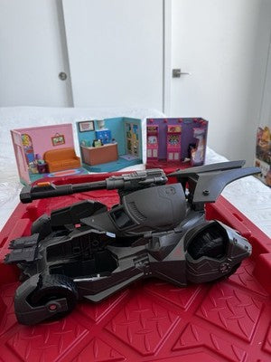 Justice League Mega Cannon BATMOBILE Car plus Batman