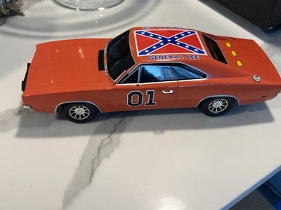 2006 General Lee  Warner Bros. W/ Lights And Sounds 1:18