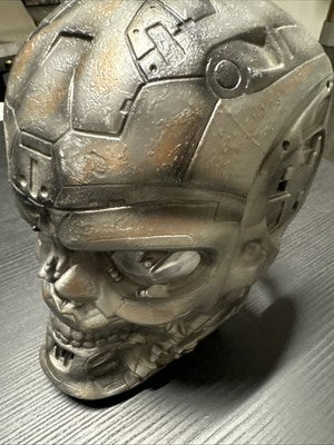 2009 PLAYMATES--TERMINATOR SALVATION T-600--ELECTRONIC VOICE N' VISION No Tested
