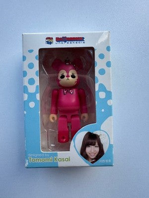 Bearbrick Seven Eleven Limited Bear Brick AKB48 Tomomi Kasai