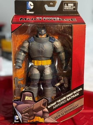 ARMORED BATMAN DC COMICS MULTIVERSE ACTION FIGURE - MATTEL/2016