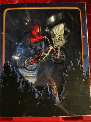 E.T. 40th Anniversary Elliott and E.T. On Bike Deluxe Ultimate 7" Action Figure