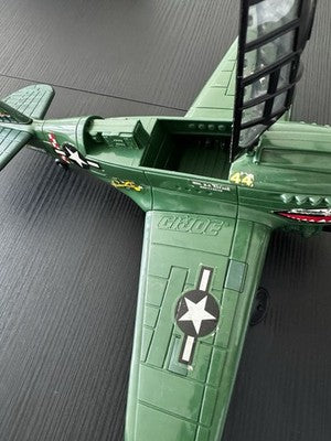 1994 GI Joe  P-40 Warhawk and Sgt. Savage Near Complete. TESTED