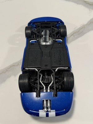 Maisto Dodge Viper GTS Coupe 1/18 Diecast Model Car
