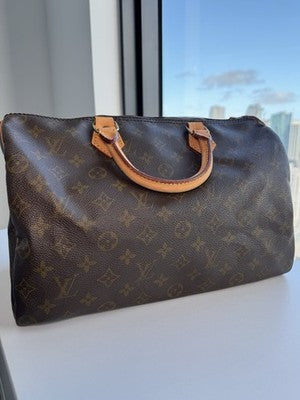 Louis Vuitton Monogram Leather Speedy 35 Boston Bag. As Is
