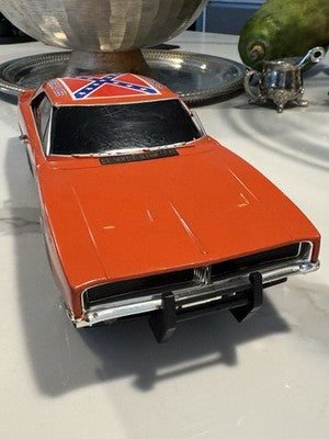 2006 General Lee  Warner Bros. W/ Lights And Sounds 1:18