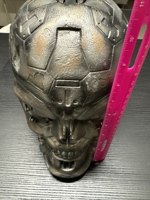 2009 PLAYMATES--TERMINATOR SALVATION T-600--ELECTRONIC VOICE N' VISION No Tested