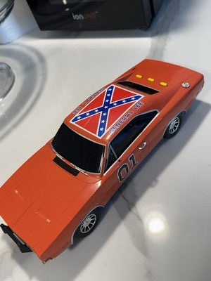 2006 General Lee  Warner Bros. W/ Lights And Sounds 1:18