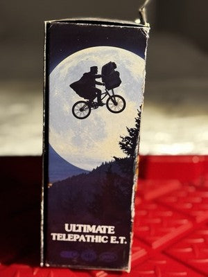 NECA E.T. 40th Anniversary - Ultimate Telepathic E.T. 7-inch Action Figure Et