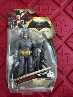 Batman v Superman Dawn of Justice: Battle Armor Batman (Mattel, 2015) Brand New