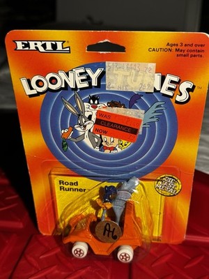 1989 ERTL Looney Tunes Road Runner 1989 Number 2704 Die Cast Metal