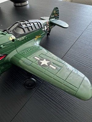 1994 GI Joe  P-40 Warhawk and Sgt. Savage Near Complete. TESTED