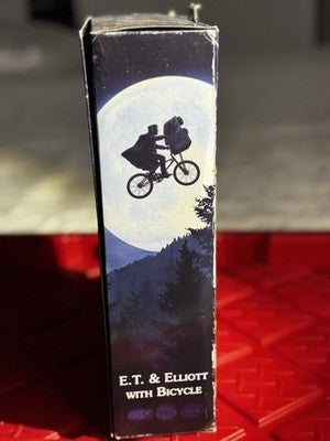 E.T. 40th Anniversary Elliott and E.T. On Bike Deluxe Ultimate 7" Action Figure