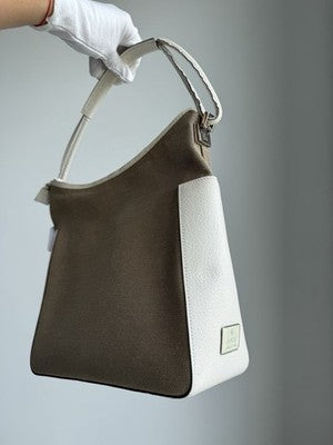 GUCCI Canvas Leather Shoulder Bag Beige Brown Hobo Style Authentic