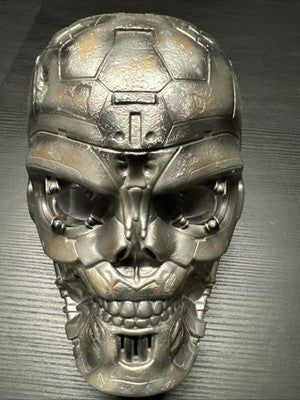 2009 PLAYMATES--TERMINATOR SALVATION T-600--ELECTRONIC VOICE N' VISION No Tested