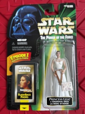 1998 Star Wars POTF Princess Leia In Ceremonial Dress Action Figure w/Card NEW